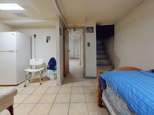 32-19 97th Street image 2 of 4