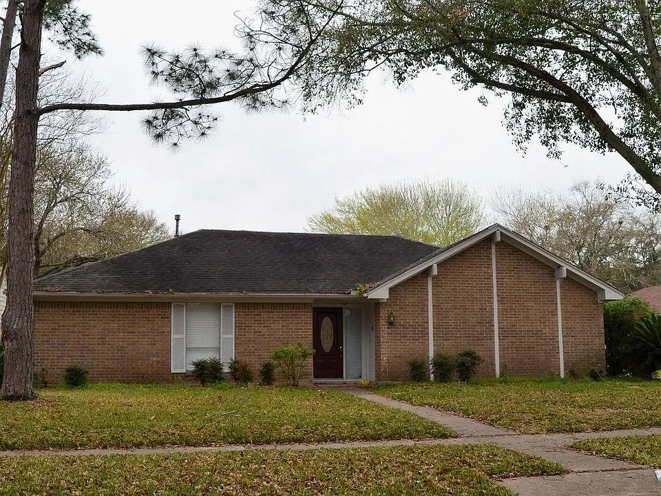 2407 Quail Valley East Dr