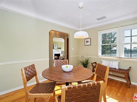 5th image of 7847 Yorktown Ave