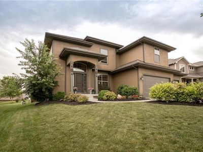 20987 W 114th Ter, Olathe, KS, 66061