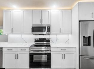 434 SW 9th St APT A, Boca Raton, FL 33432