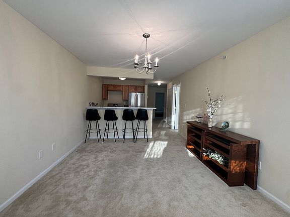 3rd image of 168 Sea Grass Ln Floor 2