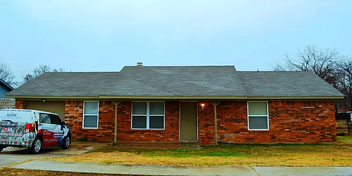 2110 Lago Trl Photo 1