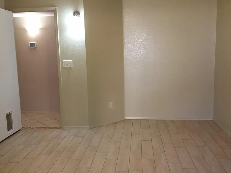 8431 E Heath Ct — Photo 12