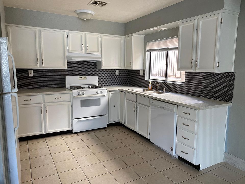 1st image of 6931 Mendon Ln APT 1