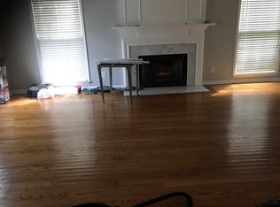 120 Haddonfield Ln, Cary, NC 27513