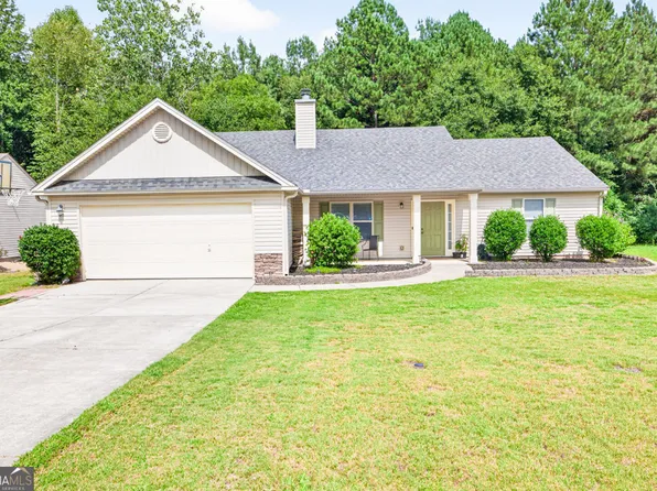 1429 Silvergate Way, Winder, GA 30680