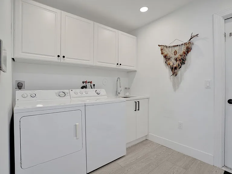 4130 Georges Way — Photo 48