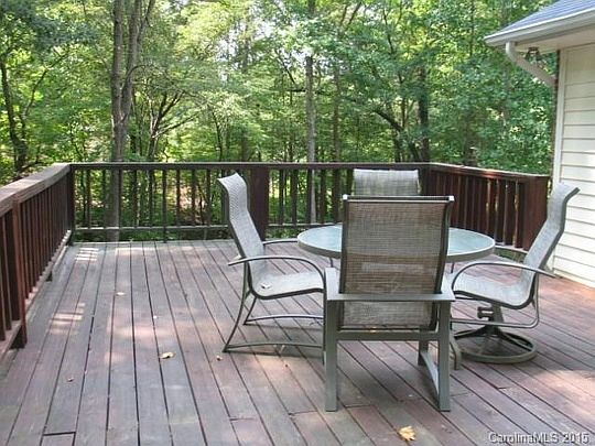 3rd image of 3902 Pine Cove Dr