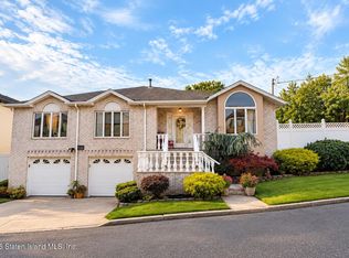 123 Savo Loop, Staten Island, NY 10309