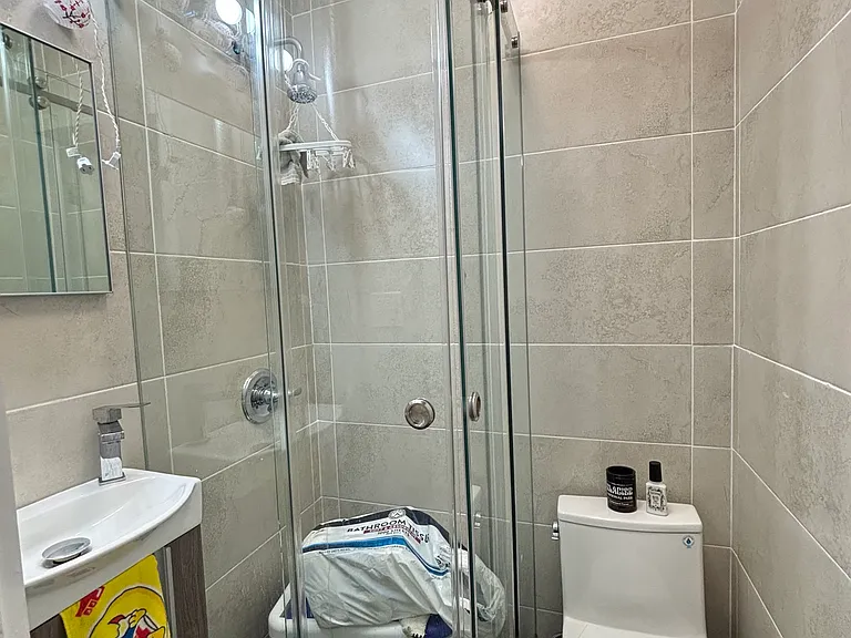 15 Hawthorne St #3C — Photo 12