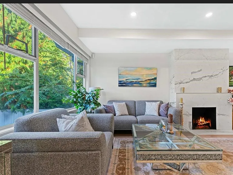 1472 Fulton Ave — Photo 11