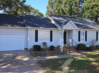 1519 Brushy Creek Rd, Taylors, SC 29687
