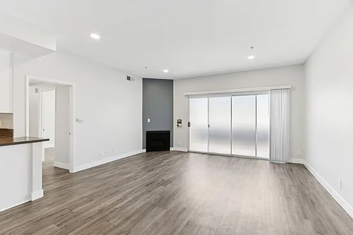 Floor plan 306