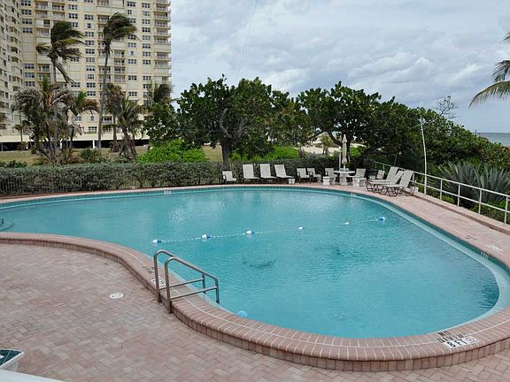 5th image of 710 N Ocean Blvd APT 1001