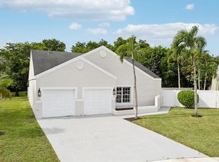 8587 Dynasty Dr, Boca Raton, FL 33433