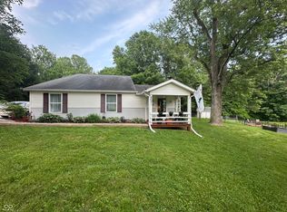 6691 N Baltimore Rd, Monrovia, IN 46157