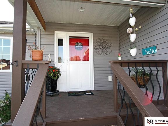 3rd image of 8025 Leighton Ave