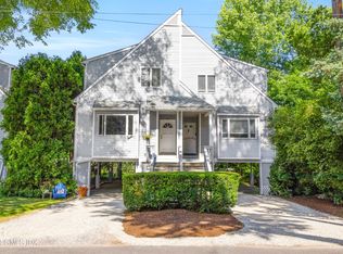 12 Idlewild Mnr UNIT 12, Greenwich, CT 06830