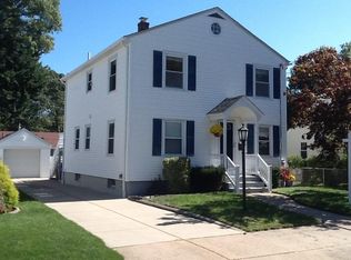 161 Brookdale Blvd, Pawtucket, RI 02861