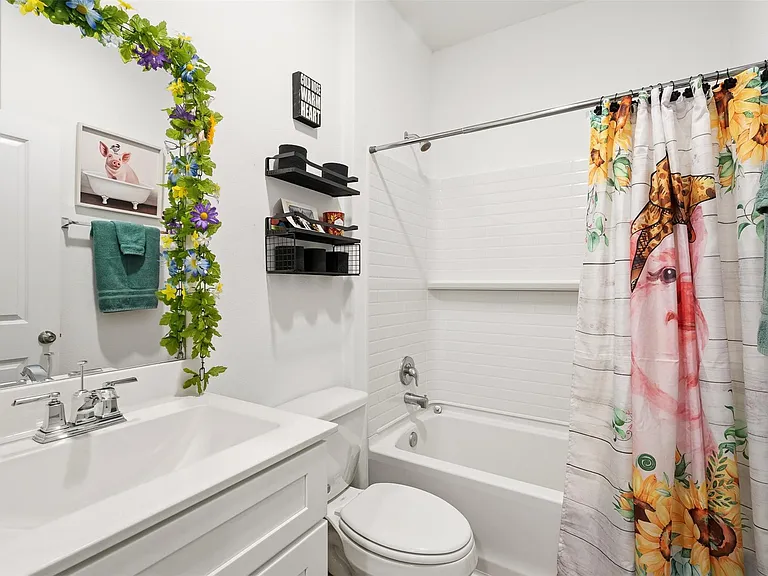 8218 Wave Arbor Dr — Photo 15