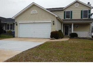 477 Chatham Dr, O'Fallon, MO 63366