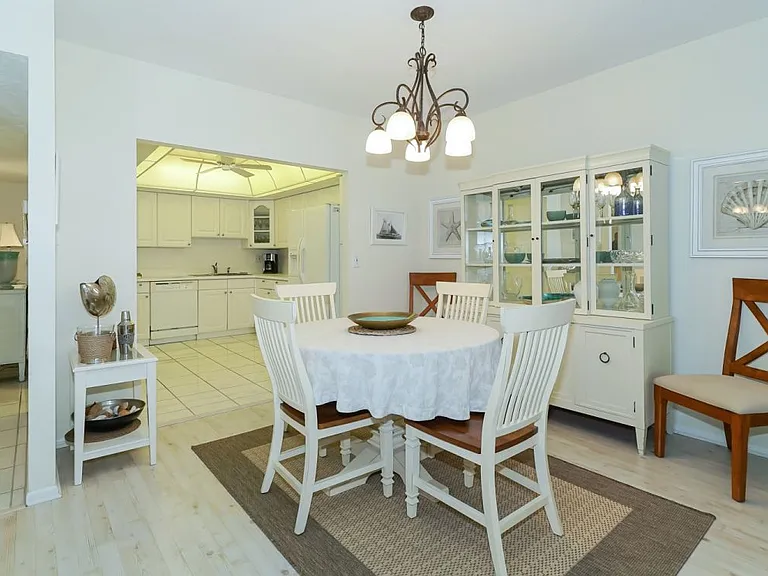 1700 Benjamin Franklin Dr #11B — Photo 41