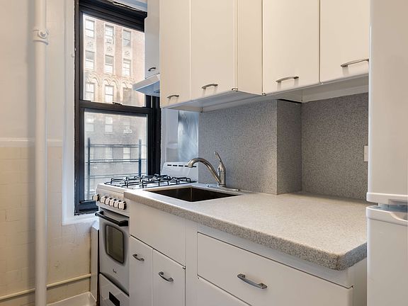 2nd image of 235 W End Ave APT 12G