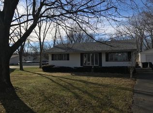 1020 N Center St, Braidwood, IL 60408