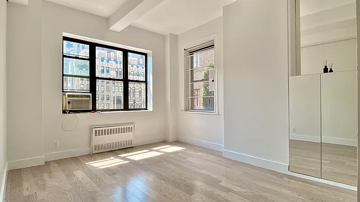 Rented by Compass | media 9