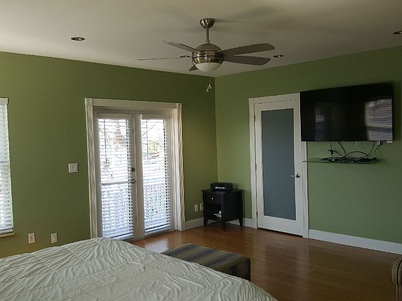 4th image of 3487 Eagle Ave