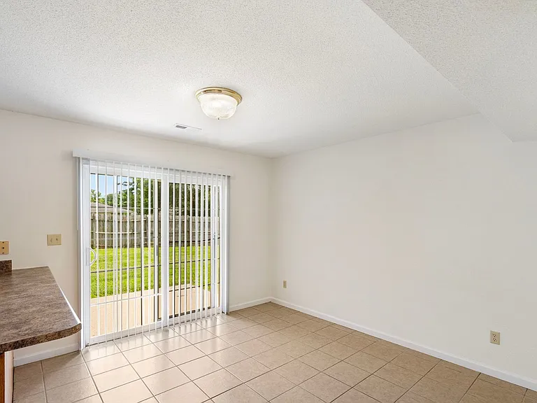 4302-4304 Cheryl Ct. — Photo 11