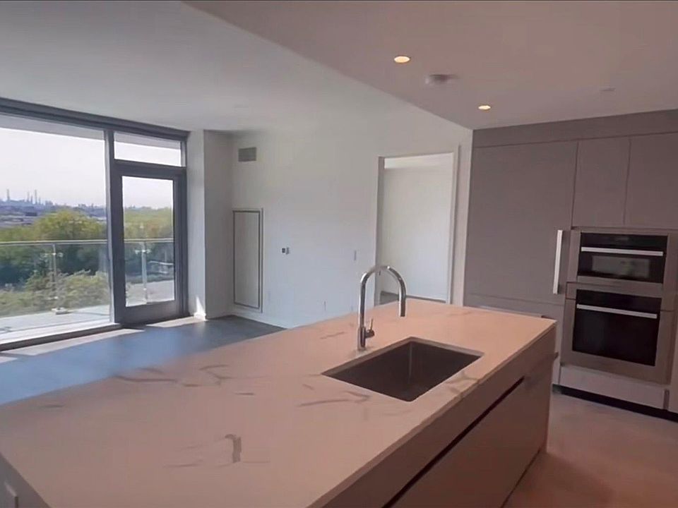 1st image of 133-36 37 Ave 11B