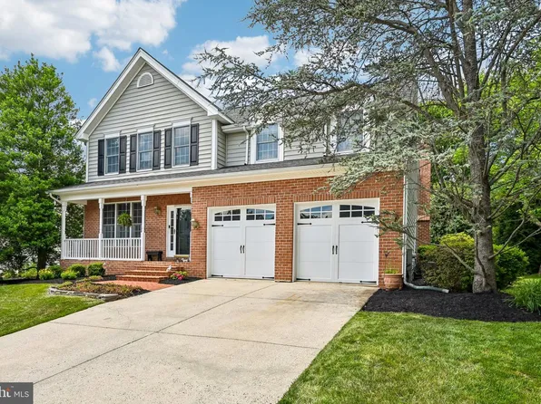 6 Hemlock Ct, Cockeysville, MD 21030