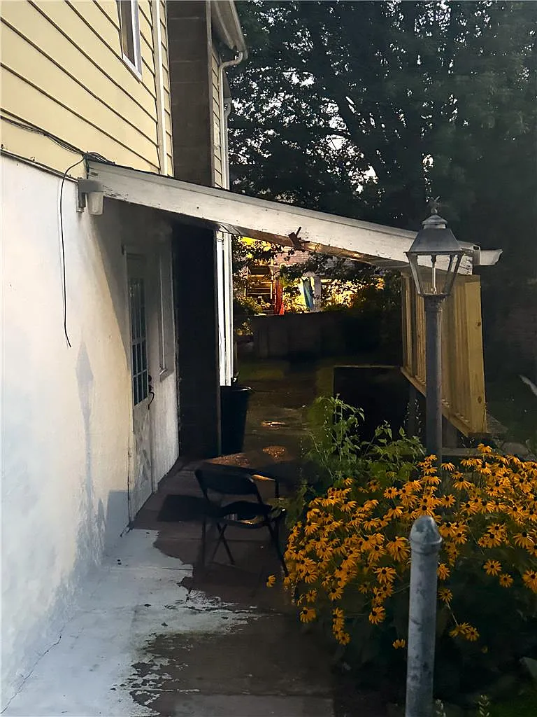 1 bed, 700 sqft, $1,050 — Photo 4