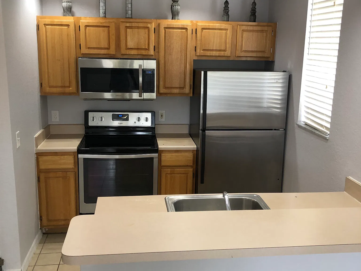 4 bed, 1470 sqft, $2,150 — Photo 3