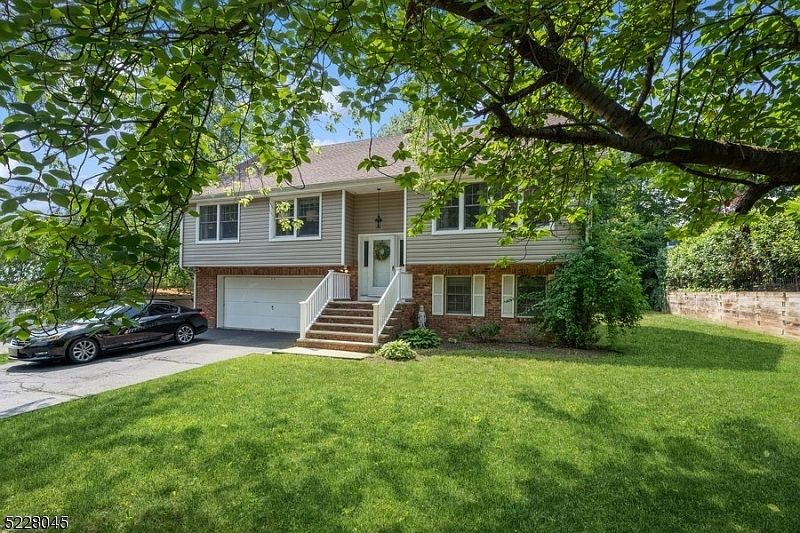 3 Rachael Ave, Madison, Nj 07940 