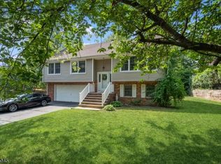 3 Rachael Ave, Madison, NJ 07940