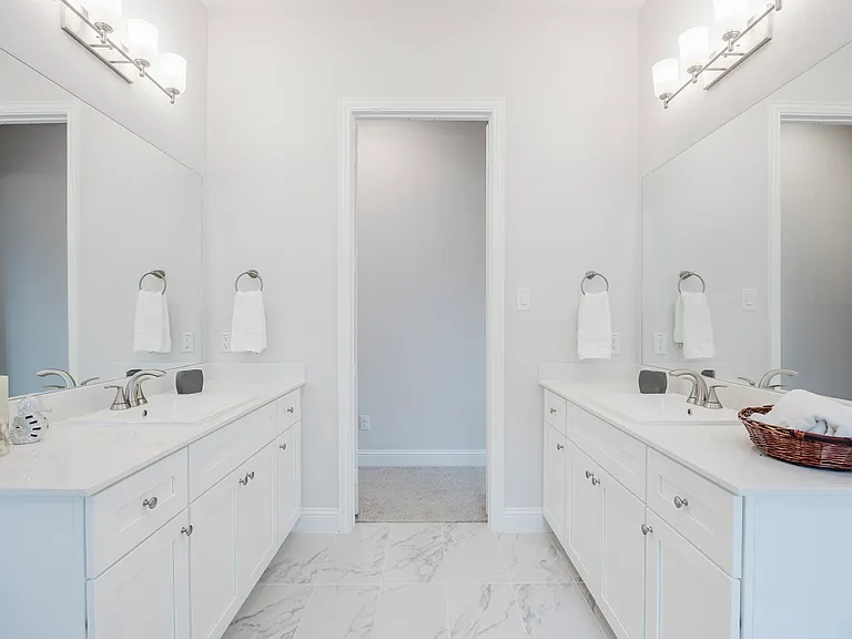 3216 Creek Meadow Dr — Photo 35