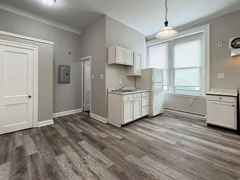 5701 West Girard Avenue — Photo 8