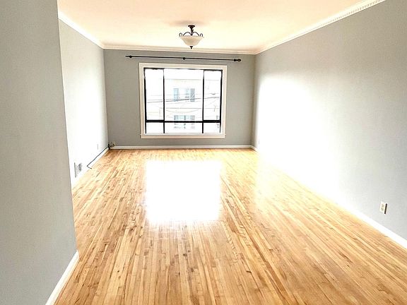 2nd image of 1412 48th Ave