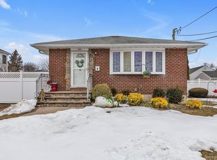 104 Meade Avenue, Bethpage, NY 11714