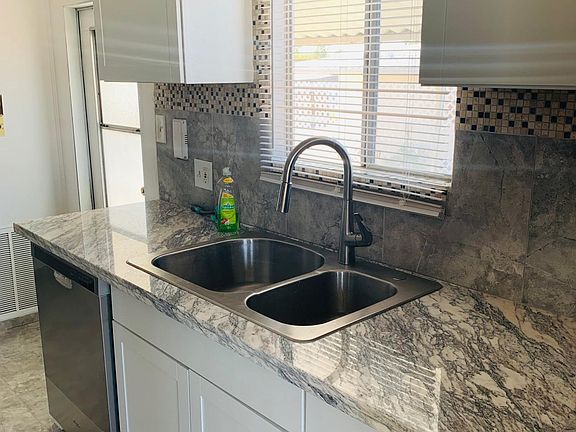 4th image of 9615 E Aspen Cir