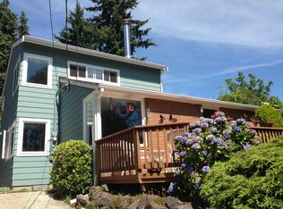 3504 NE Blakeley St, Seattle, WA 98105