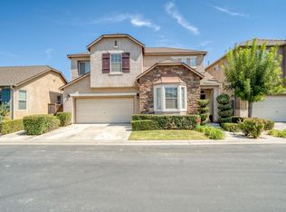 3664 W Black Walnut Ln, Fresno, CA 93711
