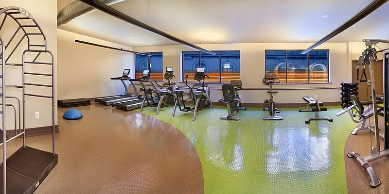 Rented by Greystar | media 31