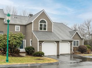 72 Bishops Forest Dr #72, Waltham, MA 02452