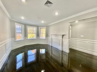104 Walnut St #2, Brookline, MA 02445