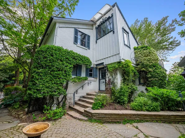 89 Main St S, Markham, ON L3P 1L6