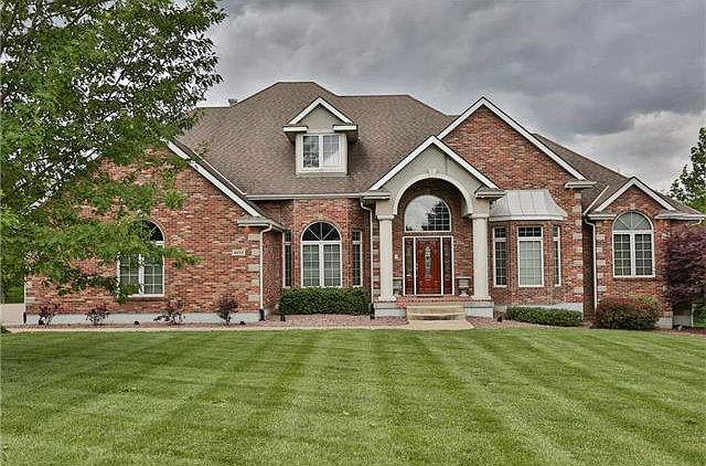 1st image of 4405 SE Willow Place Ct